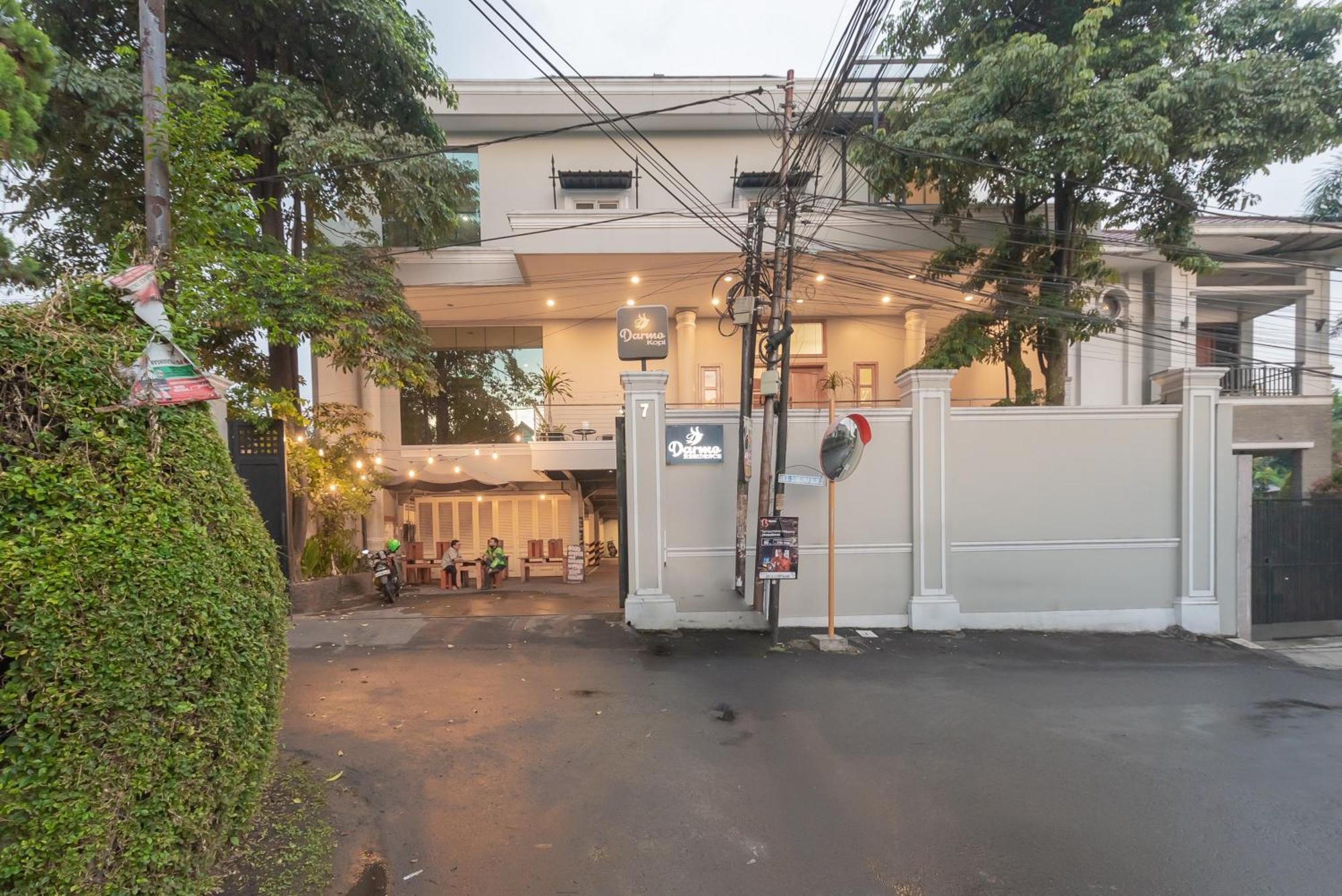 Darmo Residence Bandung Exterior foto